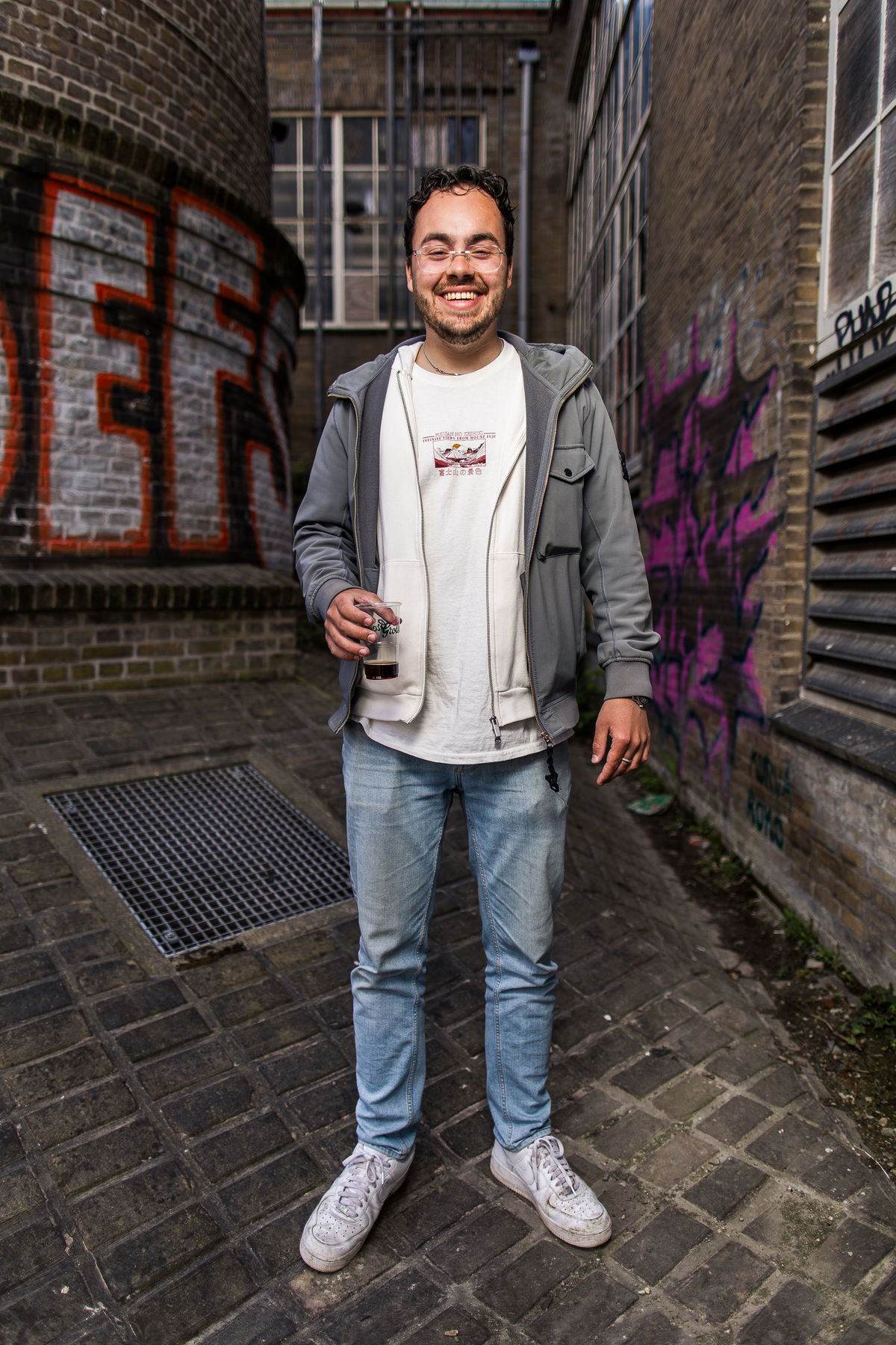 Loading... just a sec